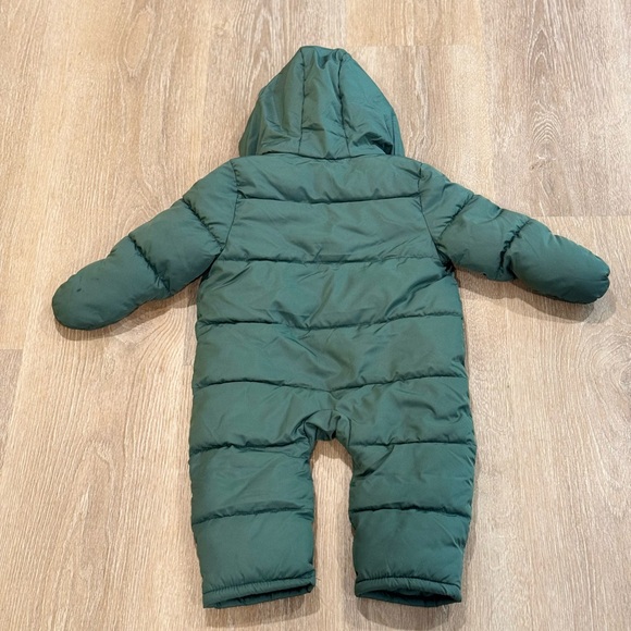 Old Navy Toddler Snowsuit 12-18 Months - Picture 2 of 3